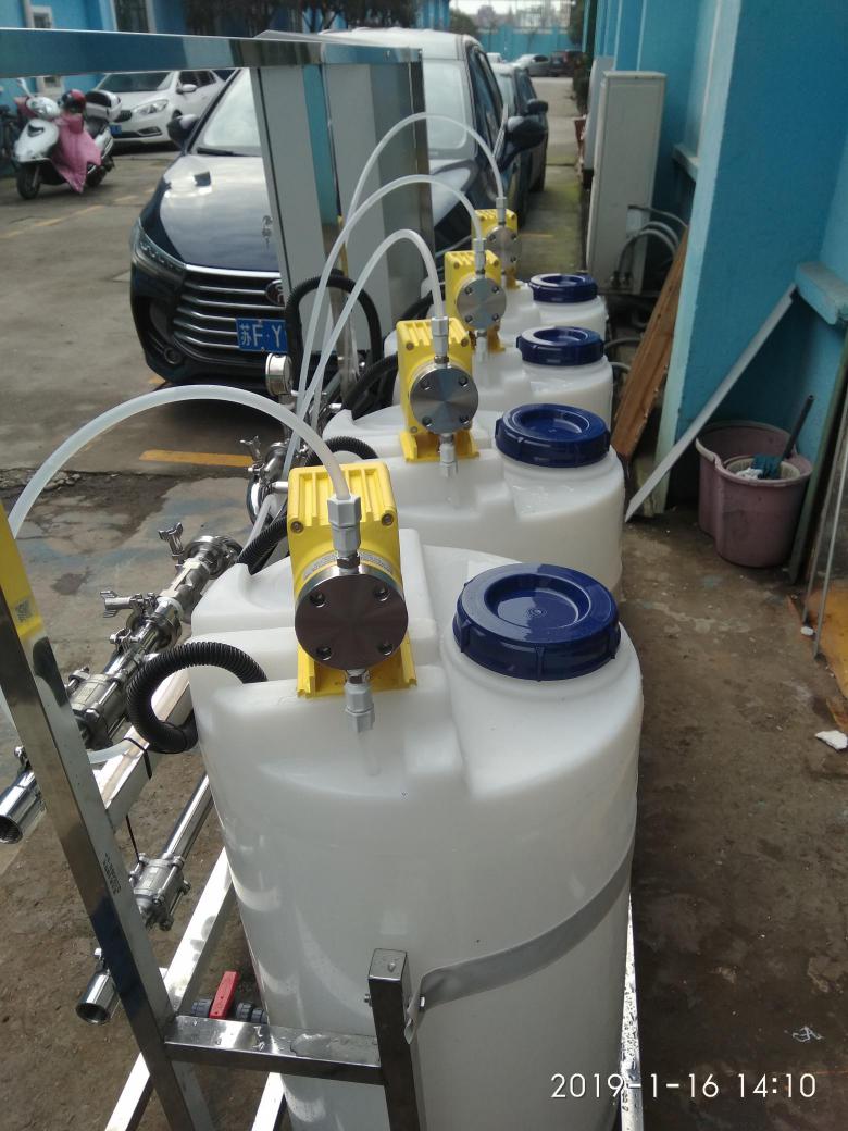 不銹鋼循環水管道加藥設備